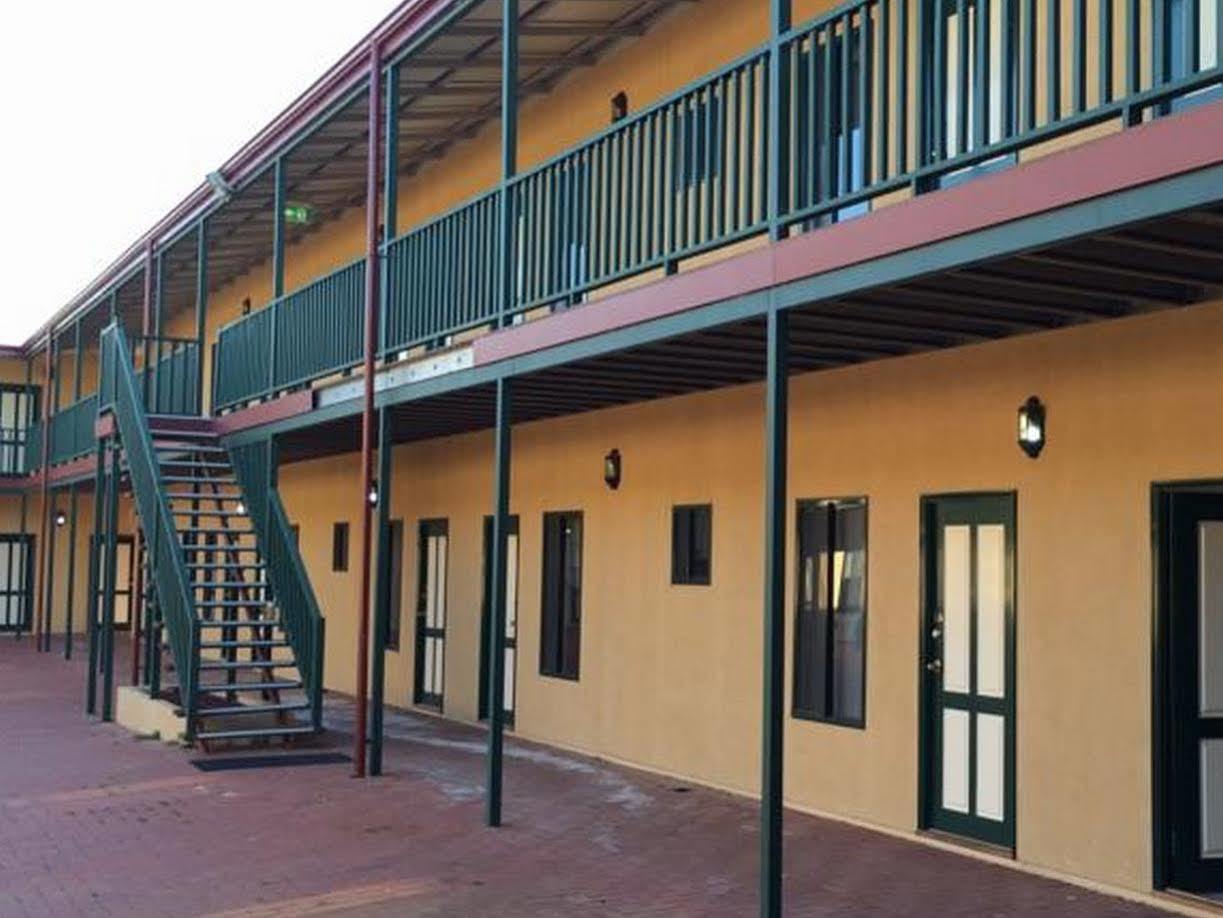 Avon Accommodation - York Exterior photo