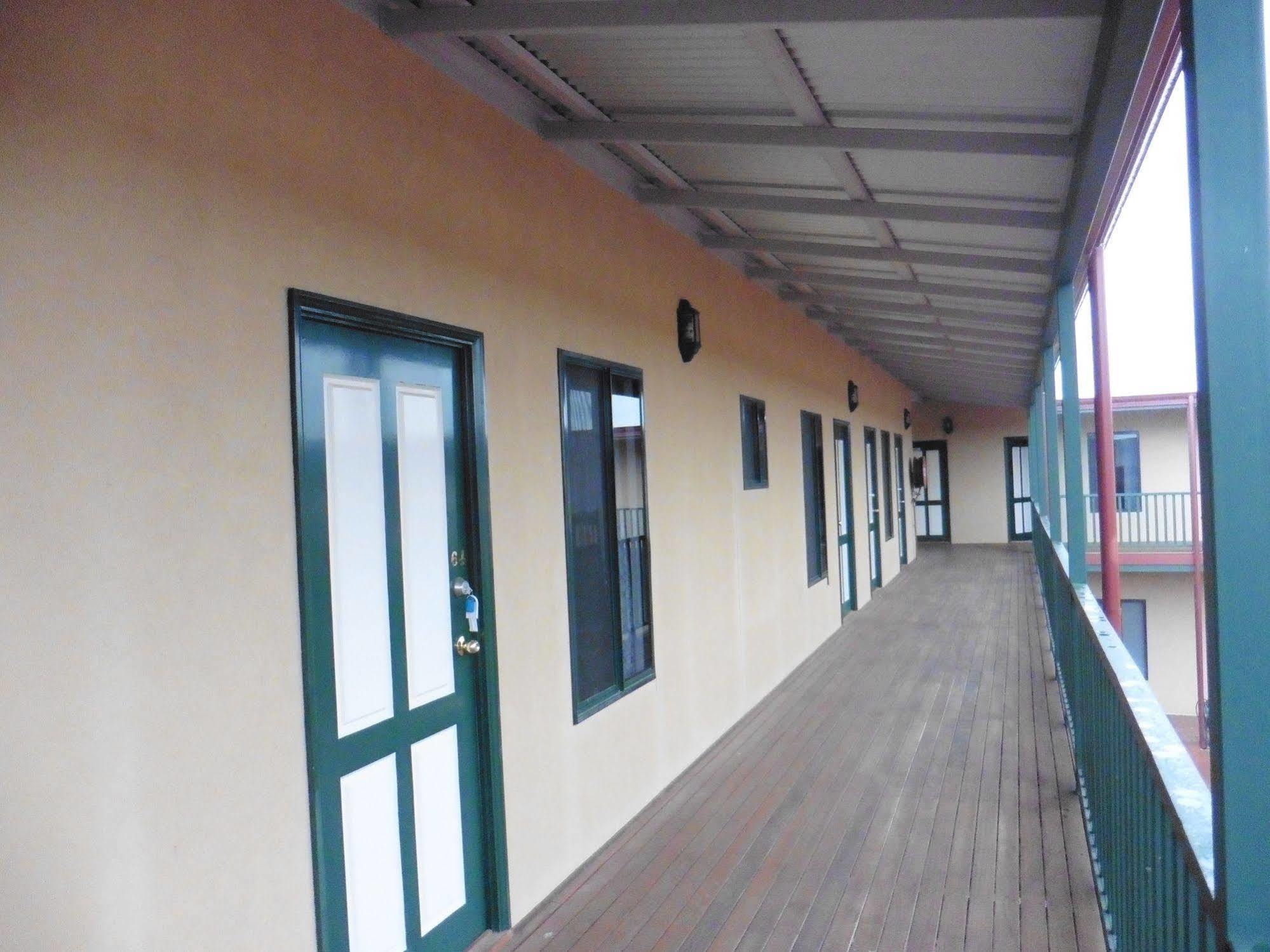 Avon Accommodation - York Exterior photo